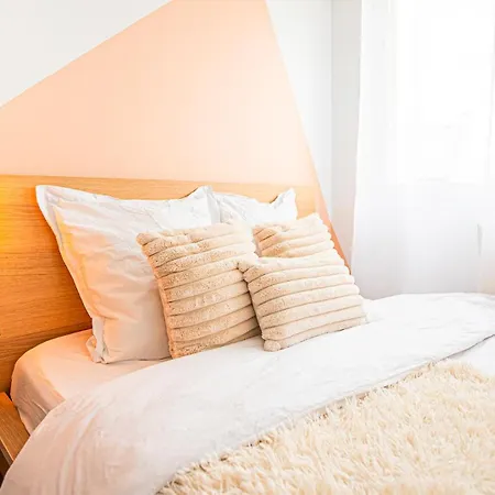 Le Joyeux - Ideal Groupe - Parking Gratuit * Troyes