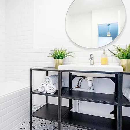 Le Joyeux - Ideal Groupe - Parking Gratuit Apartamento