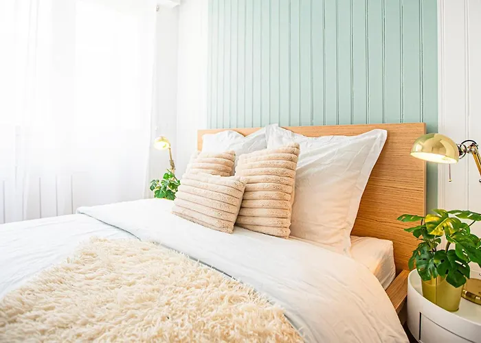 Le Joyeux - Ideal Groupe - Parking Gratuit