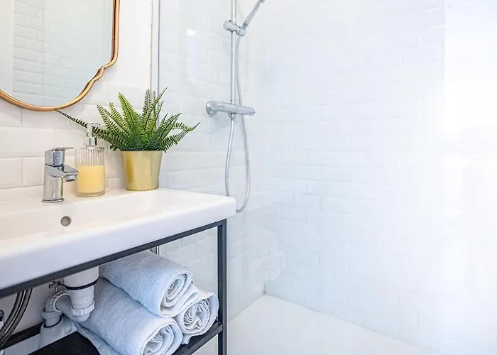 Le Joyeux - Ideal Groupe - Parking Gratuit Apartamento